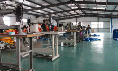 縫紉車間-廠房設備-保定奧發(fā)吊索具制造